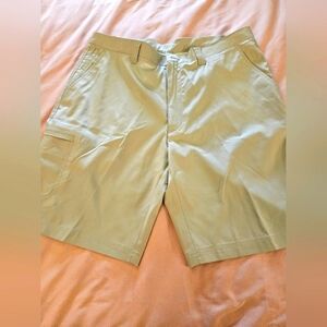 Golf Pro Men's‎ Tan Cargo  Shorts
